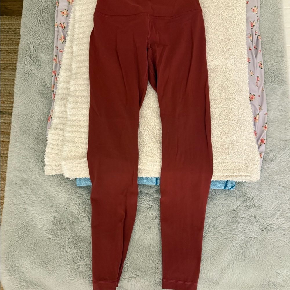 Lululemon Athletica wine align 28 inch leggings